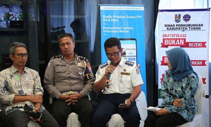 PAD Sektor Parkir Berlangganan di Tuban Optimis Penuhi Target PAD Sektor Parkir Berlangganan di Tuban Optimis Penuhi Target