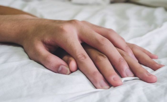 Digrebek Istri Siri, Anggota FKB DPRD Surabaya Berduaan dengan Wanita di Apartemen
