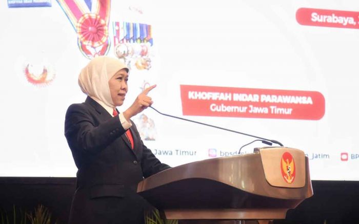 Gubernur Khofifah Dorong Inovasi dan Dampak Positif dari Pelatihan Kepemimpinan Administrator Gubernur Khofifah Dorong Inovasi dan Dampak Positif dari Pelatihan Kepemimpinan Administrator