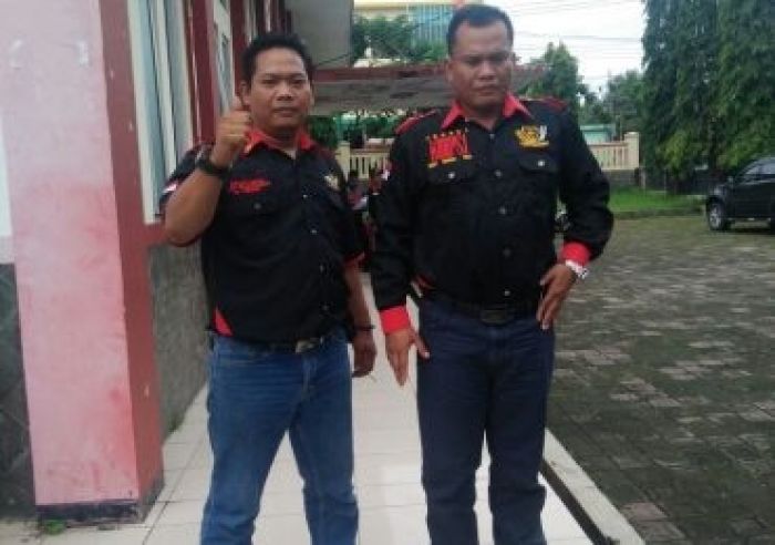 Aliansi LSM Pasuruan Tuntut Transparasi Penanganan Kasus oleh Kejaksaan Aliansi LSM Pasuruan Tuntut Transparasi Penanganan Kasus oleh Kejaksaan