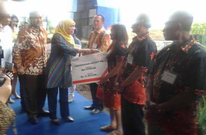Saksikan Launching Kerja Sama BNI-BUMDes, Khofifah Puji Pujon Kidul Saksikan Launching Kerja Sama BNI-BUMDes, Khofifah Puji Pujon Kidul