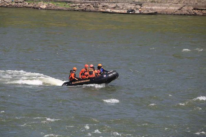 Cari Ikan di Sungai Brantas, Pria Asal Tanggulangin Sidoarjo Dikabarkan Tenggelam