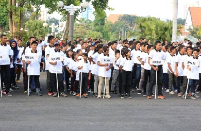 Sebelum Berangkat, Wali Kota “Bakar Semangat” Kontingen Porprov Surabaya 