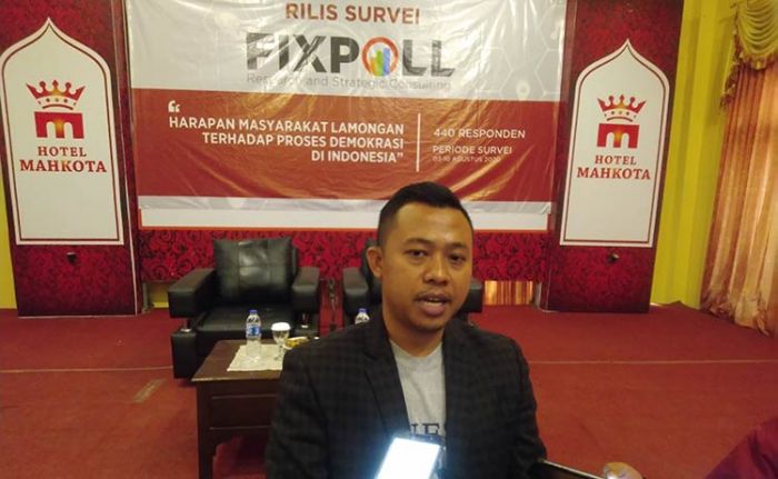 FixPoll Rilis Hasil Survei Jelang Pilbup Lamongan 2020, Yuhronur Unggul Tipis dari Kartika FixPoll Rilis Hasil Survei Jelang Pilbup Lamongan 2020, Yuhronur Unggul Tipis dari Kartika