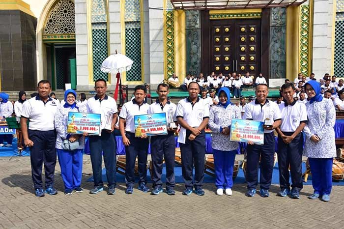 Pangkoarmada II Berikan Penghargaan bagi Flat Terindah Pangkoarmada II Berikan Penghargaan bagi Flat Terindah