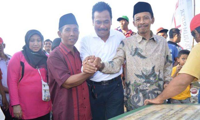 Dibangun Swadaya, Jembatan Gili Barat Pulau Bawean Diresmikan Wabup Moh. Qosim Dibangun Swadaya, Jembatan Gili Barat Pulau Bawean Diresmikan Wabup Moh. Qosim