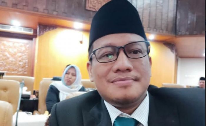 New Normal, Chusainuddin: Pemkab-Pemkot Kediri Harus Perhatikan Pondok Pesantren New Normal, Chusainuddin: Pemkab-Pemkot Kediri Harus Perhatikan Pondok Pesantren