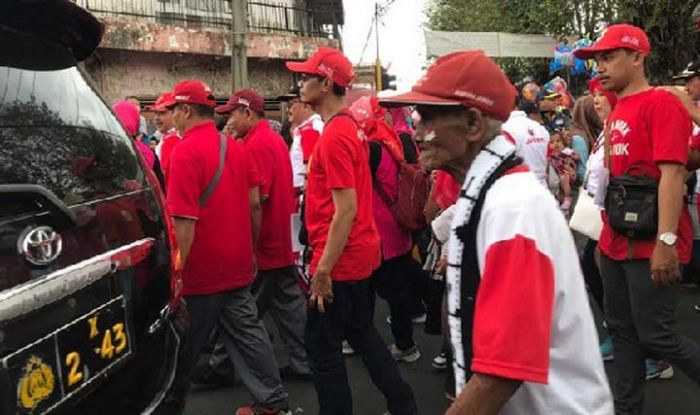 Umur 113 Tahun, Kakek Ini Ikut Gerak Jalan Puluhan Kilo Meter Umur 113 Tahun, Kakek Ini Ikut Gerak Jalan Puluhan Kilo Meter