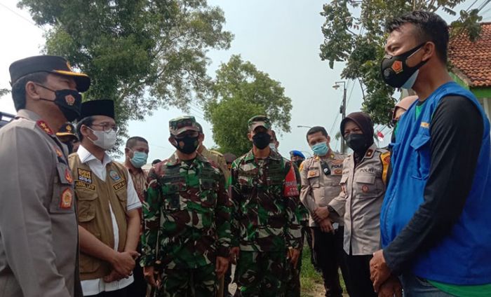 Tinjau Langsung Kondisi Arosbaya, Kapolda Jatim Minta Masyarakat Tak Takut Isolasi dan Tes PCR