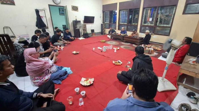 Putusan MK soal Pemisahan Pemilu Tuai Kritik dari Berbagai Kalangan di Sidoarjo Putusan MK soal Pemisahan Pemilu Tuai Kritik dari Berbagai Kalangan di Sidoarjo