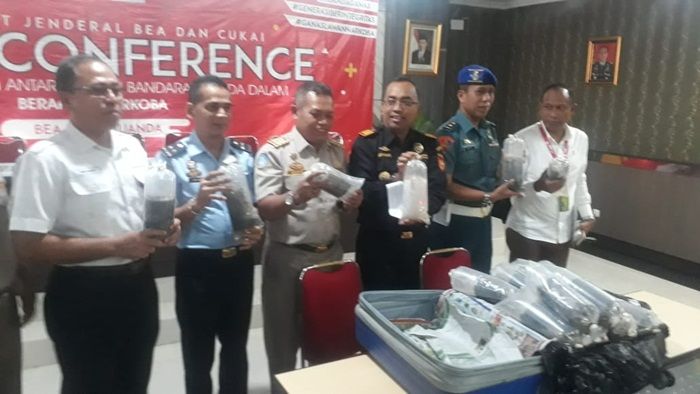 Petugas Gabungan Juanda Gagalkan Penyelundupan Baby Lobster