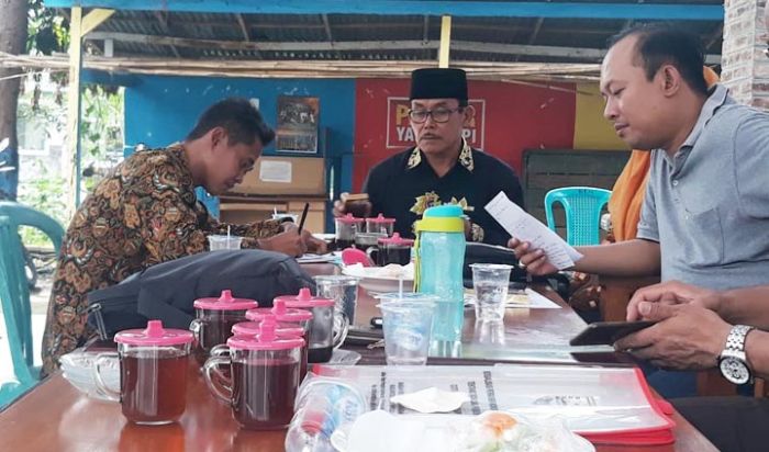 Sikapi Laporan Tunggakan Gaji Perangkat, Kades Sukorejo Libatkan Camat dan Inspektorat