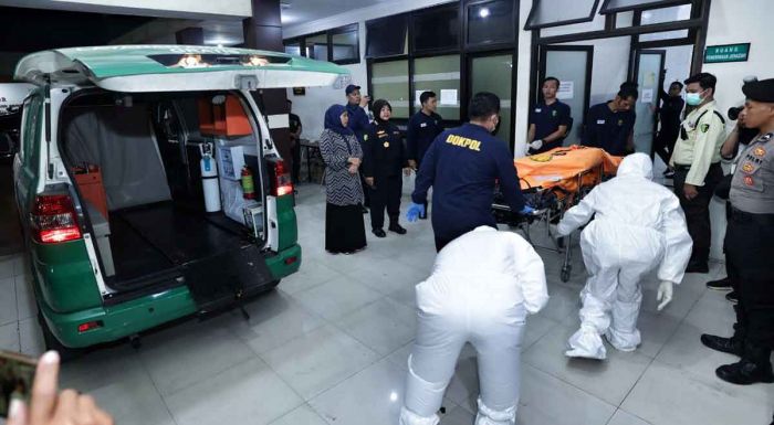RS Bhayangkara Identifikasi 40 Korban Reruntuhan Ponpes Al Khoziny, 27 Kantong Masih Diteliti RS Bhayangkara Identifikasi 40 Korban Reruntuhan Ponpes Al Khoziny, 27 Kantong Masih Diteliti