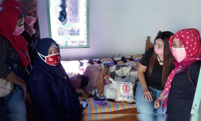 Relawan Gotong Royong Peduli Disabilitas Terdampak Covid-19 Relawan Gotong Royong Peduli Disabilitas Terdampak Covid-19