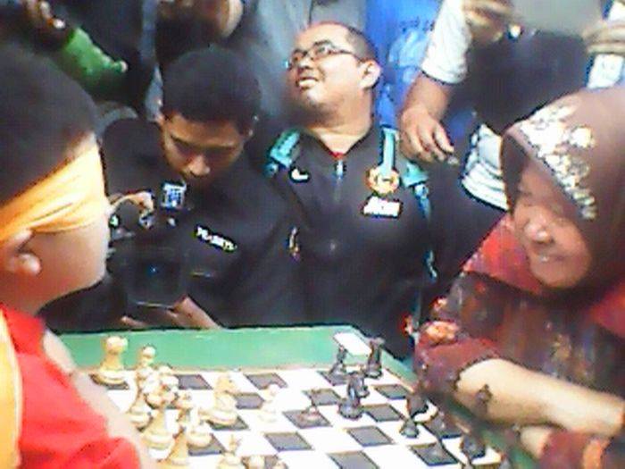 Wali Kota Surabaya Keok Wali Kota Surabaya Keok