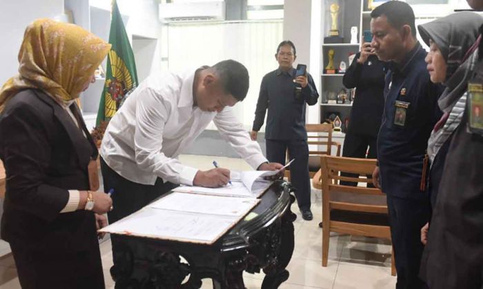 Kantor Inspektorat Kota Kediri akan Pindah ke Bangunan Bekas Pengadilan Agama di Kelurahan Ngronggo Kantor Inspektorat Kota Kediri akan Pindah ke Bangunan Bekas Pengadilan Agama di Kelurahan Ngronggo