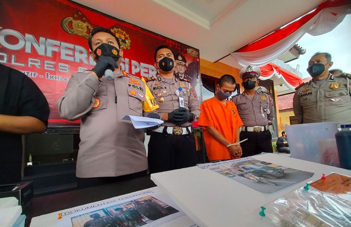Tabrak Lari di Blitar Berhasil Diungkap Polisi, Pelaku Kabur Usai Melindas Korban Pakai Pikap Tabrak Lari di Blitar Berhasil Diungkap Polisi, Pelaku Kabur Usai Melindas Korban Pakai Pikap