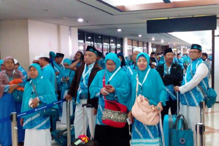 Hemat Waktu 6 Jam, Ebad Wisata Berangkatkan Jemaah Umrah Langsung Madinah Hemat Waktu 6 Jam, Ebad Wisata Berangkatkan Jemaah Umrah Langsung Madinah