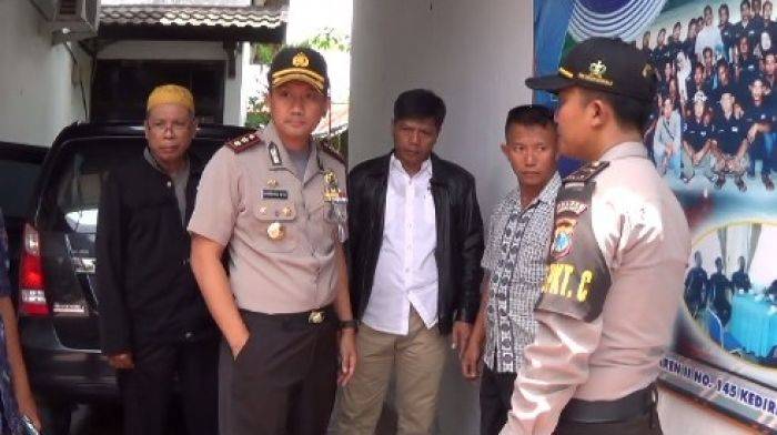 Bos Memo Kediri Dirampok, Ratusan Juta Melayang Bos Memo Kediri Dirampok, Ratusan Juta Melayang