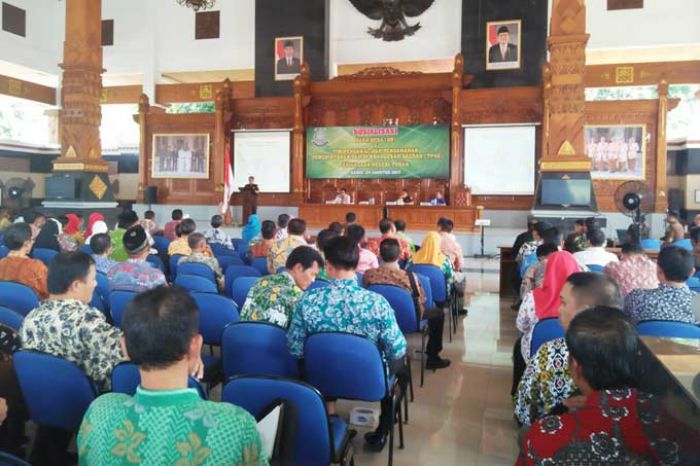 Kejari Tuban Kumpulkan Kades, Sosialisasikan Keberadaan TP4D Kejari Tuban Kumpulkan Kades, Sosialisasikan Keberadaan TP4D