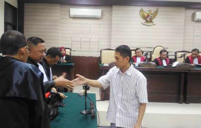 Mantan Dirut PDAM Sidoarjo Mantan Dirut PDAM Sidoarjo