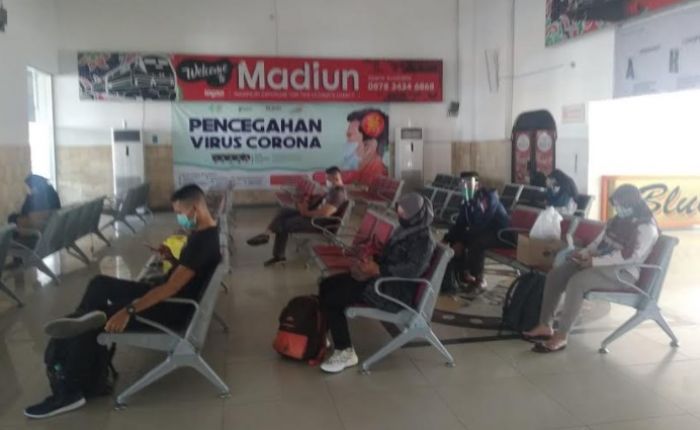 Roda KA Serayu Keluar Rel, KA Turangga Telat, KAI Daop 7 Minta Maaf Roda KA Serayu Keluar Rel, KA Turangga Telat, KAI Daop 7 Minta Maaf