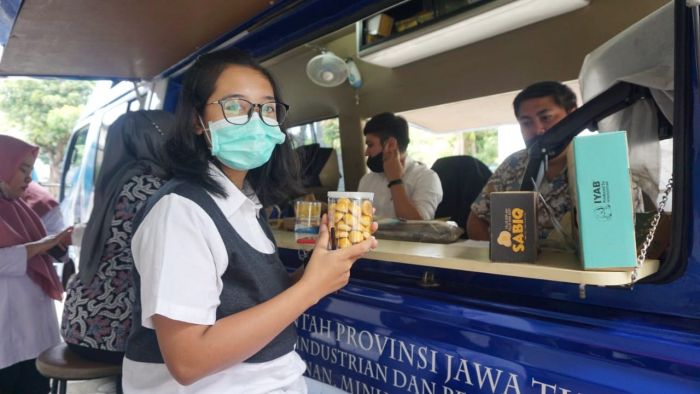 Disperdagin Kota Kediri Fasilitasi Desain Kemasan Pelaku IKM Bareng UPTI Mamin dan Kemasan Jatim Disperdagin Kota Kediri Fasilitasi Desain Kemasan Pelaku IKM Bareng UPTI Mamin dan Kemasan Jatim