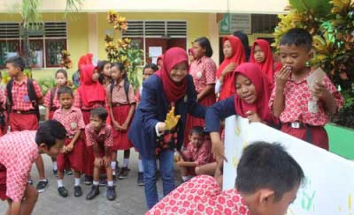 ​Ciplukan, Belajar Literasi Berbasis Lingkungan