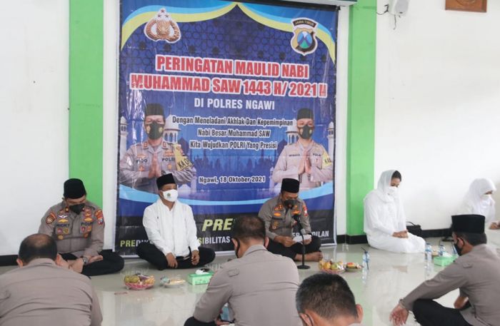 Polres Ngawi Peringati Maulid Nabi Muhammad SAW Secara Sederhana Polres Ngawi Peringati Maulid Nabi Muhammad SAW Secara Sederhana