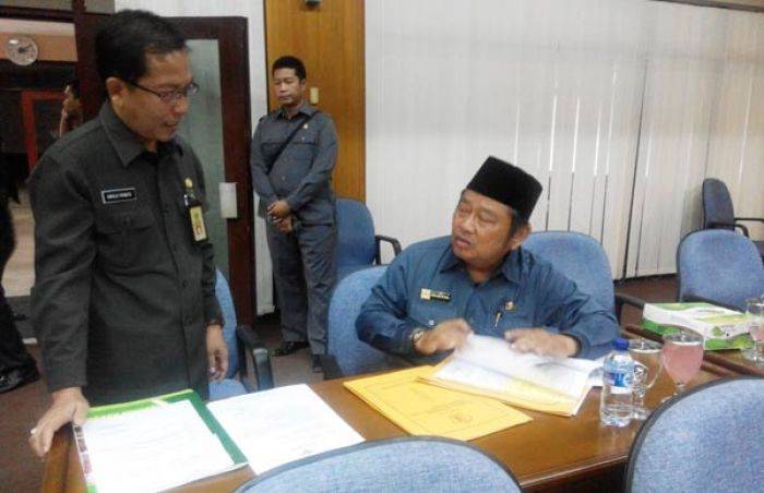 Cegah Imbas Banjir Pasuruan, Pemkab Sidoarjo Bangun Pintu Air Elektrik Cegah Imbas Banjir Pasuruan, Pemkab Sidoarjo Bangun Pintu Air Elektrik