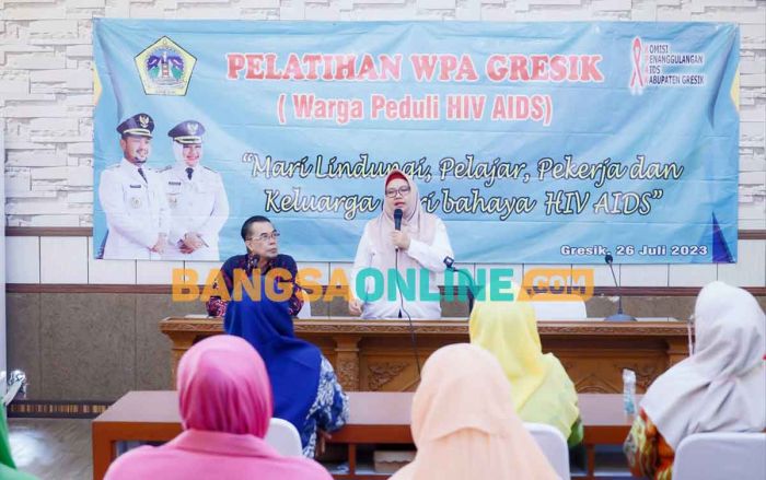 Wakil Bupati Gresik: Masyarakat Pengidap HIV/AIDS Meningkat 3 Kali Lipat Wakil Bupati Gresik: Masyarakat Pengidap HIV/AIDS Meningkat 3 Kali Lipat