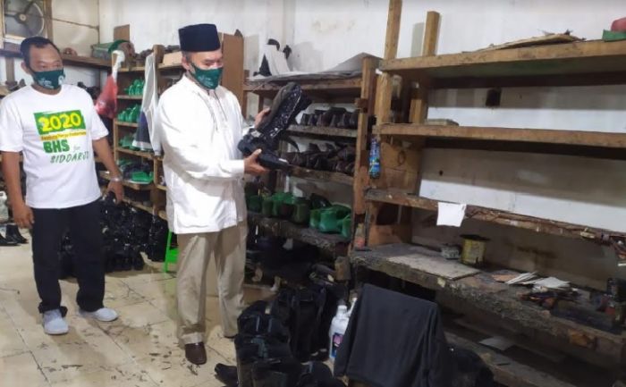 BHS-Taufiq Berupaya Sepatu Produk Sidoarjo Rambah Pasar Mancanegara BHS-Taufiq Berupaya Sepatu Produk Sidoarjo Rambah Pasar Mancanegara