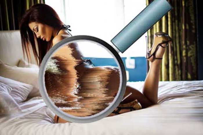 Tanam Implan Silikon di Mata, Model Sintal Ini Alami Kebutaan Tanam Implan Silikon di Mata, Model Sintal Ini Alami Kebutaan