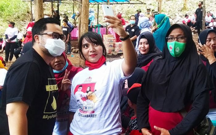 Dhito Lanjutkan Blusukan ke Kecamatan Grogol Dhito Lanjutkan Blusukan ke Kecamatan Grogol