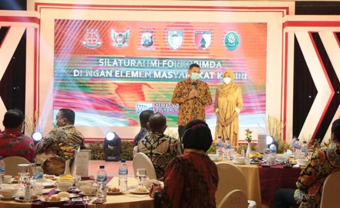 Wali Kota Kediri Ajak Seluruh Elemen Berkolaborasi Tekan Covid-19