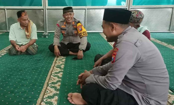 Melalui Pakdhe Eling, Kapolsek Kemlagi Mojokerto Giatkan Partisipasi ke Masjid Melalui Pakdhe Eling, Kapolsek Kemlagi Mojokerto Giatkan Partisipasi ke Masjid