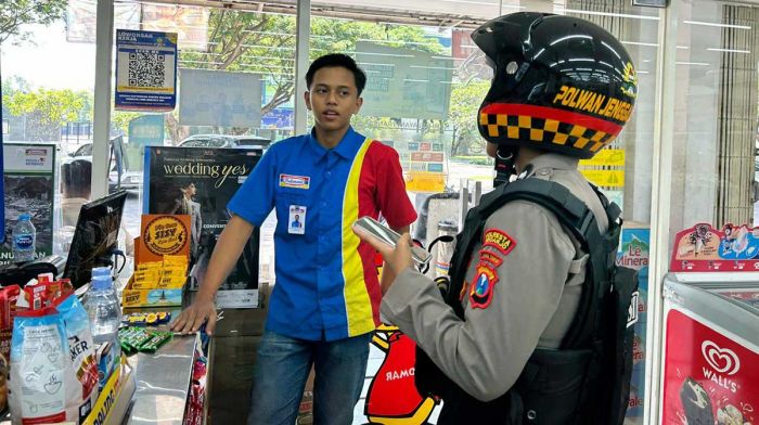 Patroli Polwan Jenggala Presisi Sidoarjo Cegah Gangguan Kamtibmas