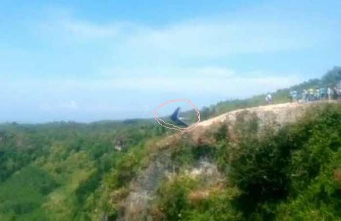 Detik-detik Peserta Liga Paralayang III Jatim Jatuh di Sentono Gentong Pacitan Detik-detik Peserta Liga Paralayang III Jatim Jatuh di Sentono Gentong Pacitan