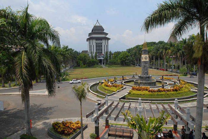 Belum Kantongi Ijin Dikti, Pemkot Kediri Nekad Bangun Kampus UB Belum Kantongi Ijin Dikti, Pemkot Kediri Nekad Bangun Kampus UB