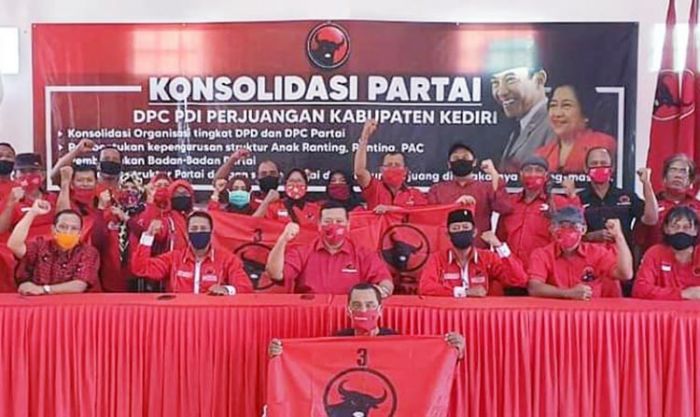 DPC PDIP Kabupaten Kediri Dukung Langkah Pelaporan Pembakaran Bendera ke Polisi