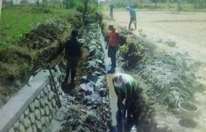 18 Paket Rehab Jaringan Irigasi segara Dimulai, Komisi III Minta Rekanan Jaga Mutu 18 Paket Rehab Jaringan Irigasi segara Dimulai, Komisi III Minta Rekanan Jaga Mutu