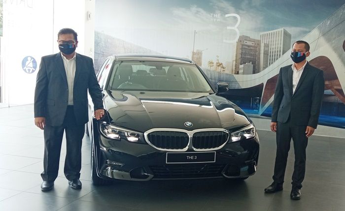 Demand Naik, New BMW 320i Dynamic Hadir di Surabaya Demand Naik, New BMW 320i Dynamic Hadir di Surabaya