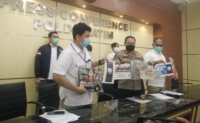 Pemasang Gambar Tak Senonoh di Website KPU Jember Dibekuk Polda Jatim Pemasang Gambar Tak Senonoh di Website KPU Jember Dibekuk Polda Jatim