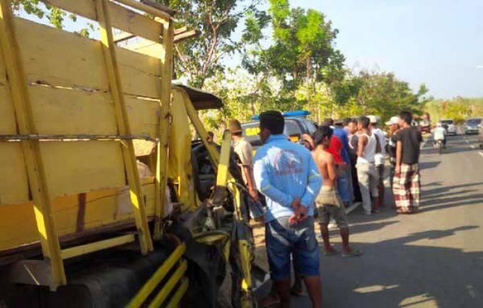 Kecelakaan Karambol di Merakurak Tuban, Libatkan 2 Truk dan 1 Mobil Kecelakaan Karambol di Merakurak Tuban, Libatkan 2 Truk dan 1 Mobil