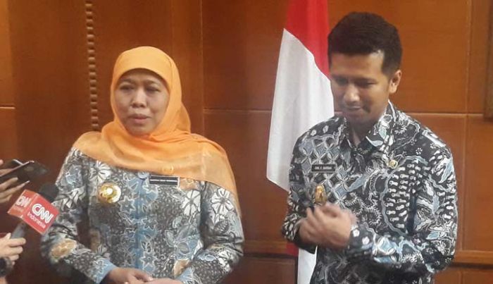 Gubernur Khofifah Ajak Masyarakat Jawa Timur Salat Ghaib untuk Ibu Ani Yudhoyono Gubernur Khofifah Ajak Masyarakat Jawa Timur Salat Ghaib untuk Ibu Ani Yudhoyono