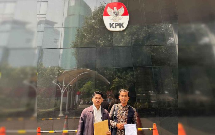 Ke KPK, KPMB Desak Penyelesaian Kasus Korupsi Abah Anton Ke KPK, KPMB Desak Penyelesaian Kasus Korupsi Abah Anton