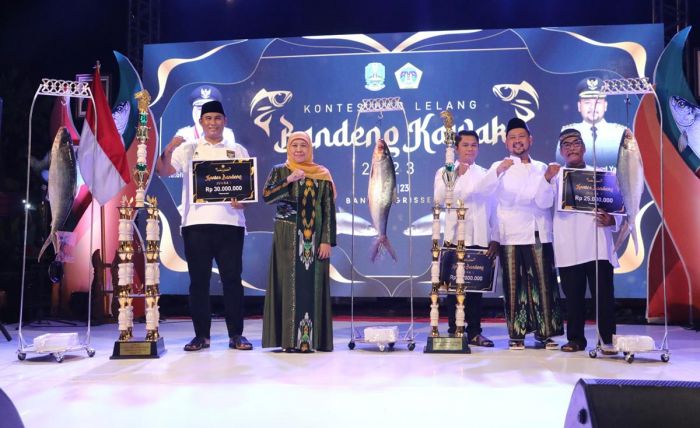 Kades Pangkahwetan Juarai Kontes Bandeng Kawak 2023