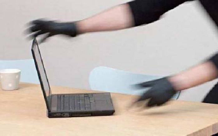 Berdalih Minta Sumbangan, Dua ABG Jogoroto Embat Laptop Berdalih Minta Sumbangan, Dua ABG Jogoroto Embat Laptop