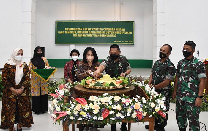 Peringati HUT ke-76, Lely Jodi Widjanarko Bacakan Pesan Ketua Umum Persit KCK