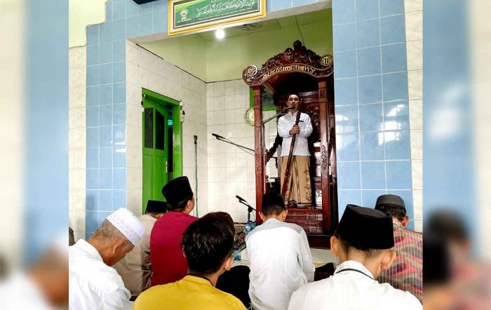 Jadi Khatib dan Imam Sholat Ied, Gus Barra Sampaikan Pentingnya Silaturahmi